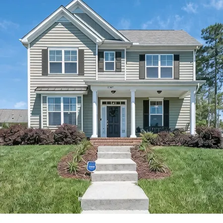 Spacious LUXE Home in RTP / near Airport