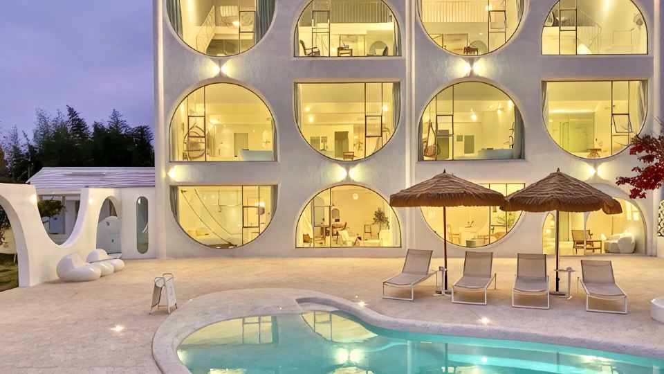 Nous Hotel