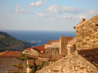 44 Steps Holiday Home - terrace with sea view, equipped kitchen, desk with wifi