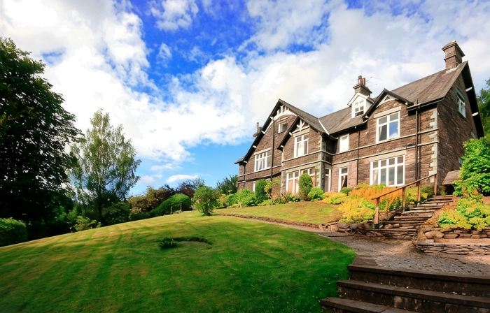 Lakehouse at the Waterhead Inn