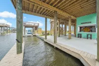 Salty Daze Waterfront Home on Christmas Bay with Ocean Views, Sleeps 10!