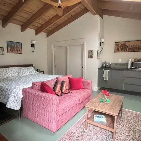 At the Merriewood Retreat you are in a private, serene,garden setting.