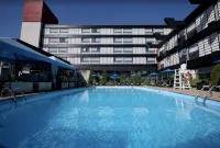 Hotel Ruby Foo's - Rooftop Pools