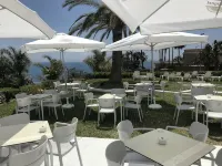 First Flatotel International - breakfast