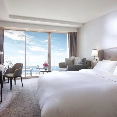 Paradise Hotel Busan