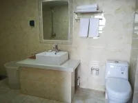 Koyou Zhongqi Pacific Hotel - Parkplatz