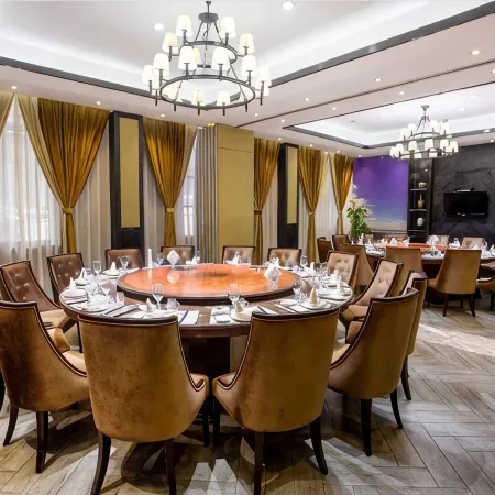 Jin E Hotel