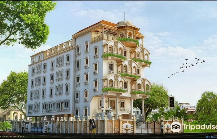 Hotel Raj Palace