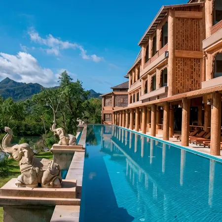 Santhiya Koh Chang Resort