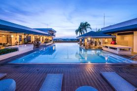 L'Fisher Hotel Bacolod