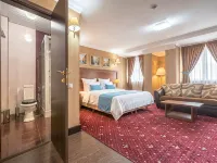 Hotel Theatre
