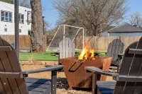 Luxury Resort-Style Retreat Near AT&T Stadium