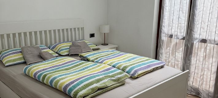 Vacation apartment in a quiet and sunny location, close to the center Hotels in Garda