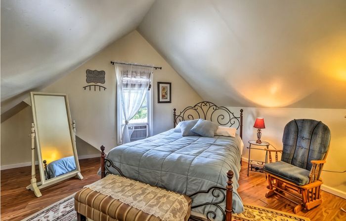 Lake Life 2BR in the Heart of GOTL!