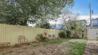 Spacious 2 bedroom apartment next to Forsyth Park - Condos