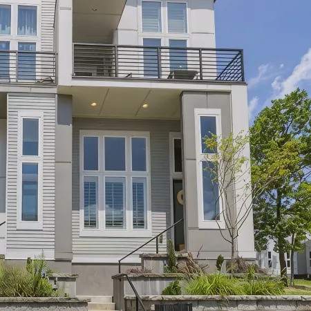 Special Free Night Offer!! Downtown Luxury! Only 2MI to Broadway!! Near Vandy!