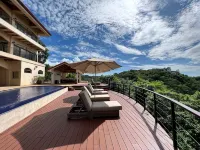 Stunning Ocean View Chateau - Experience it All - Kolam Renang