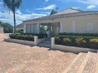 Island House Private Pool • Safe Gated Community!