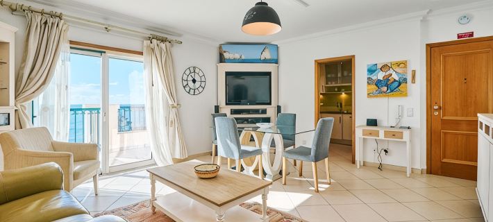 Apartment Meerlust with Fantastic Sea View and Large Balcony and Garage Отели в г. Силвиш