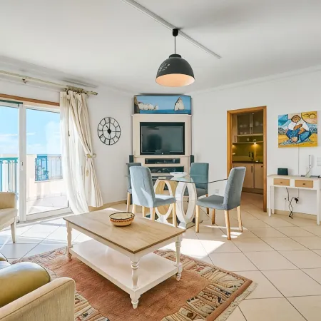 Apartment Meerlust with Fantastic Sea View and Large Balcony and Garage