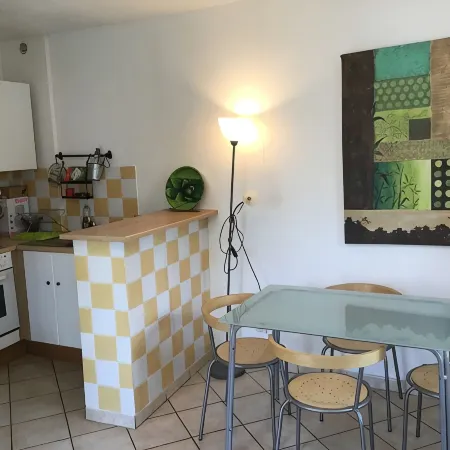 Small Detached House with Fenced Garden Area! All in Comfort!