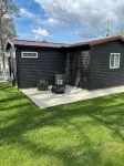 Cozy Lake Cottage on Dewart Lake , 1 Mile from Blue Barn Berry Farm, Hottub! - 3-Star