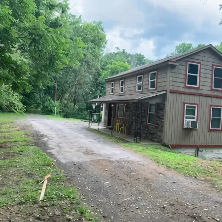 Private cottage on Susquehanna river Very private !!