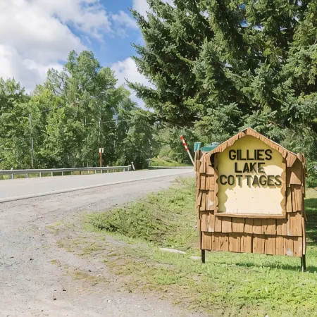 C6 - Cozy Lakefront Cottage in Temiskaming Shores