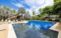 Tranquil 3 Bed 3 Bath Beach House Steps from the Quaint Playa Ocotal Beach