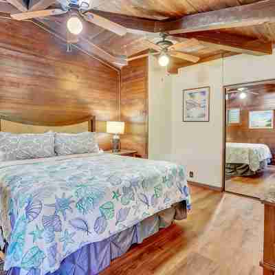 Spectacular Oceanfront Getaway at Kalapaki Beach Rooms