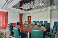Sibir Hotel - parking