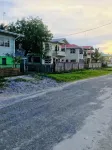 Beautiful 3 bedroom modern home - 2 estrellas