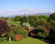 Fabulous Rural Farm Holiday Cottage near Drymen, Loch Lomond. - 2-Star