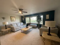 Spacious & quiet  Denver Home - 7bedroom, 5 bath & queen - 3つ星