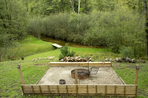 Quiet Cabin Setting on small river - Chalets