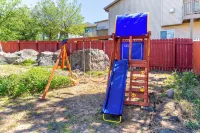 Fun Home! Gameroom, Playground, Near Hospitals, 5mi Downtown 9mi Geg 4mi Gonzaga