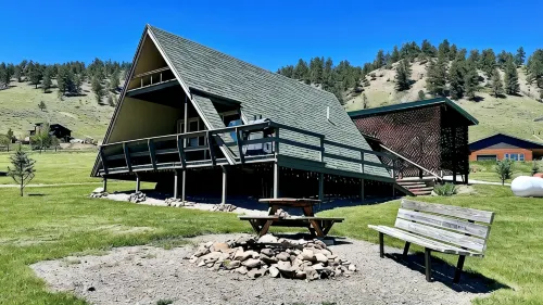 麋鹿木屋 - 山景, 可聽到湍急河水聲, 私密, 寵物友好 - 民宿