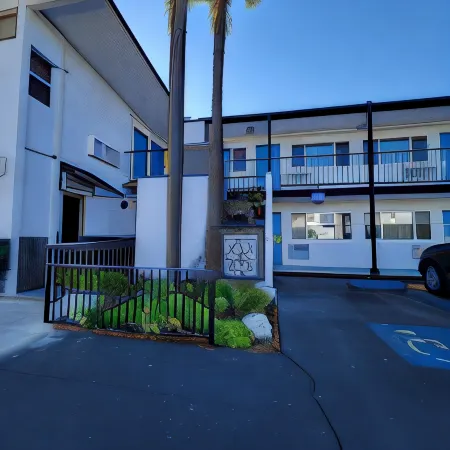 Guest Harbor Inn- Port of Los Angeles San Pedro