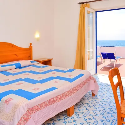 Hotel Regina Del Mare Hotel in zona Sorgenti Termali-Baia di Sorgeto