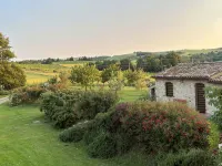 Milva's Nest Countryside - Condos