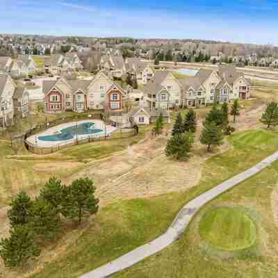 Cozy & Charming Retreat at Blue Mountain Hotel Exterior