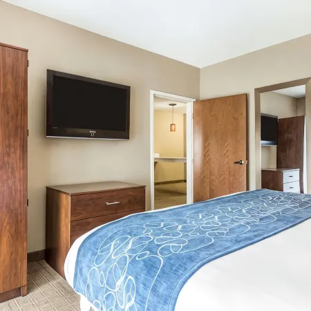 Comfort Suites at Isle of Palms Connector