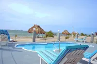 Seafront, 3 bedroom private villa, 6 guests, family vacation, activities nearby - Villas