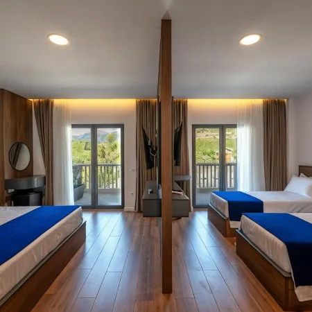 Acros Resort