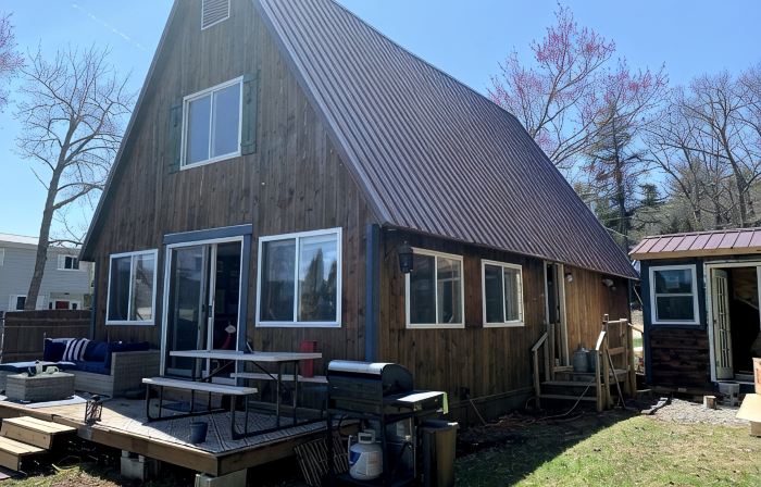 on gorgeous Great Pond (lake), great for families!