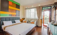 Rollaas Hotel and Resort