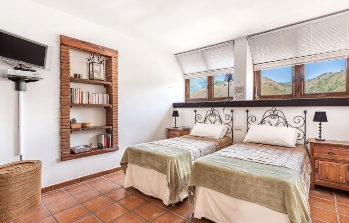 Spacious 3 Bedroom Townhome with Stunning Mountain Views in Benahavis Village