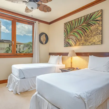 Aloha! Come enjoy paradise in our tranquil & relaxing beach villa.
