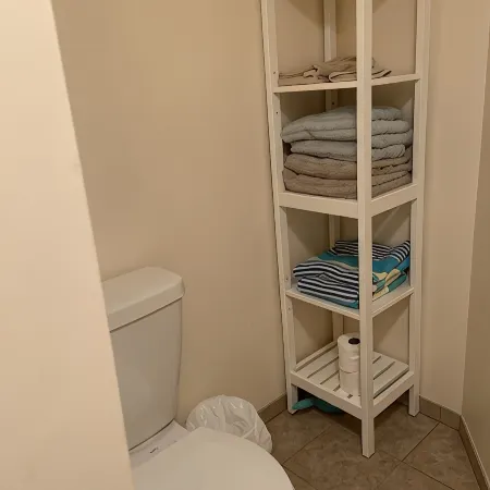 Cozy efficiency apartment/heated pool