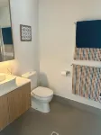 Chermside Central Apartment - balcony